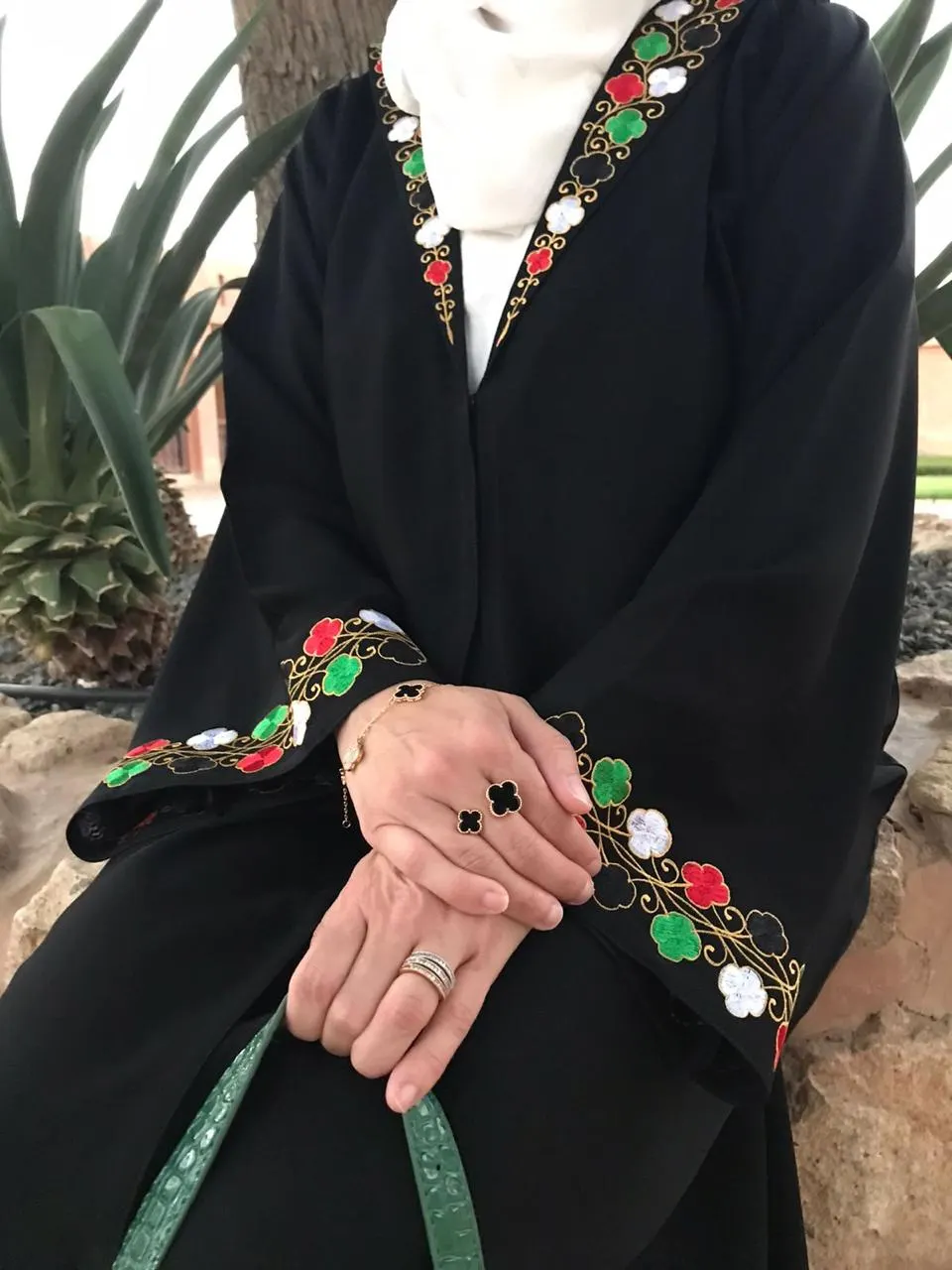 National Day Abaya image 3